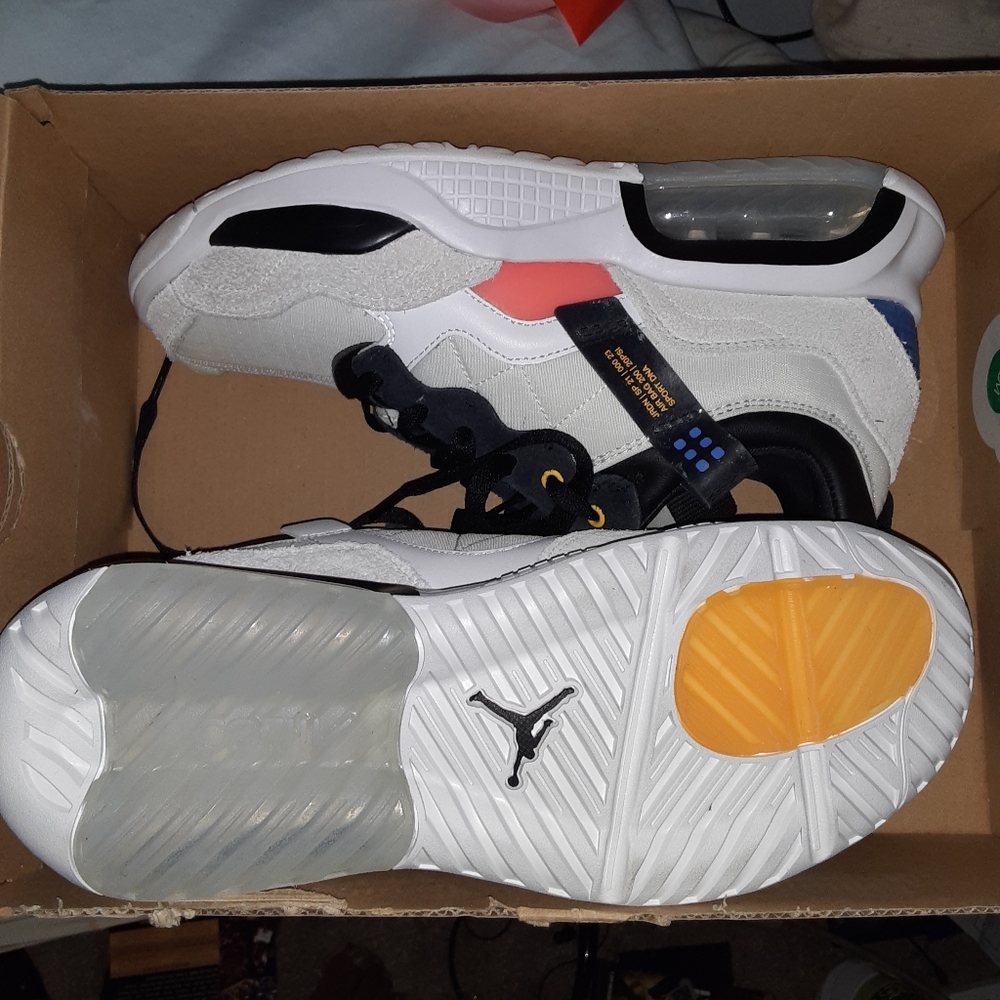 JORDAN MA2